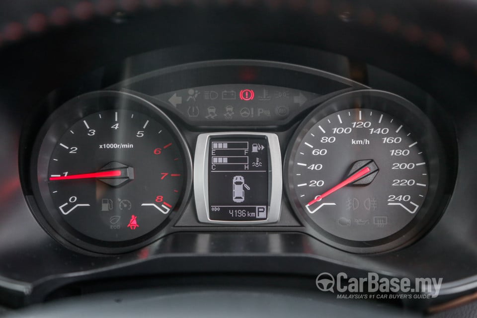 Proton Iriz P2-30A MC (2017) Interior