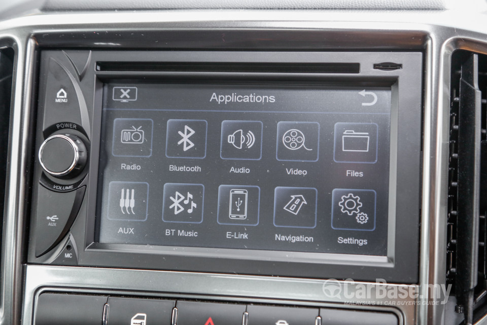 Proton Iriz P2-30A MC (2017) Interior