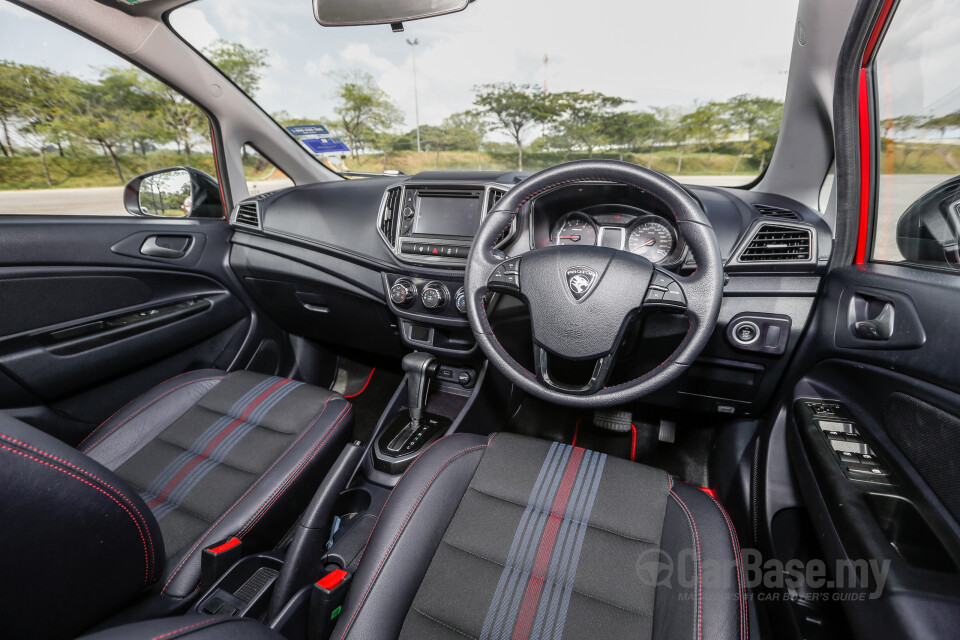 Audi Q5 FY (2019) Interior