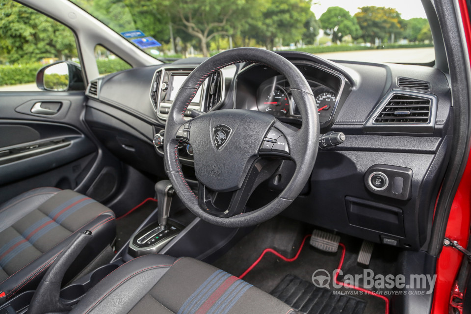 Proton Iriz P2-30A MC (2017) Interior
