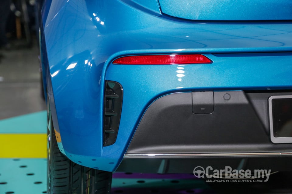 Proton Iriz P2-30A MC1 (2019) Exterior