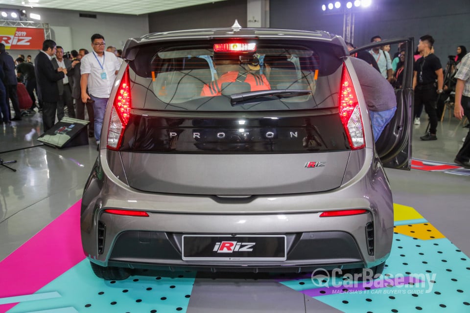 Proton Iriz P2-30A MC1 (2019) Exterior