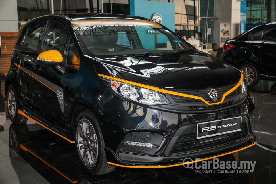 Proton Iriz P2-30A MC1 (2019) Exterior