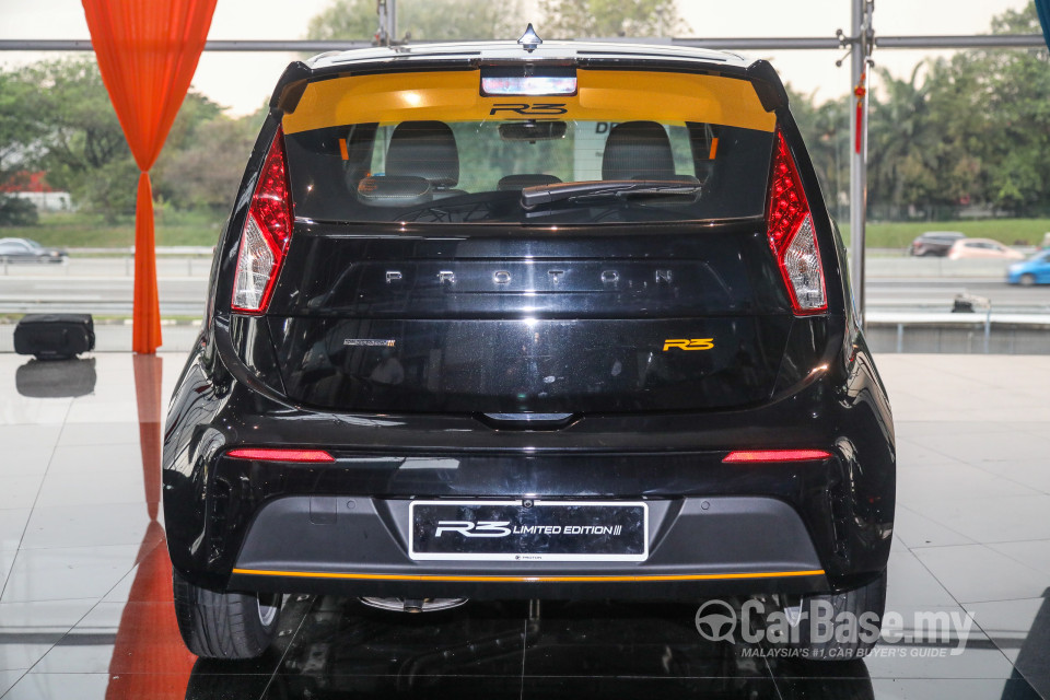 Proton Iriz P2-30A MC1 (2019) Exterior