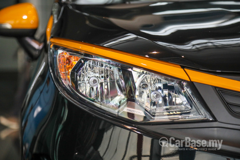 Proton Iriz P2-30A MC1 (2019) Exterior
