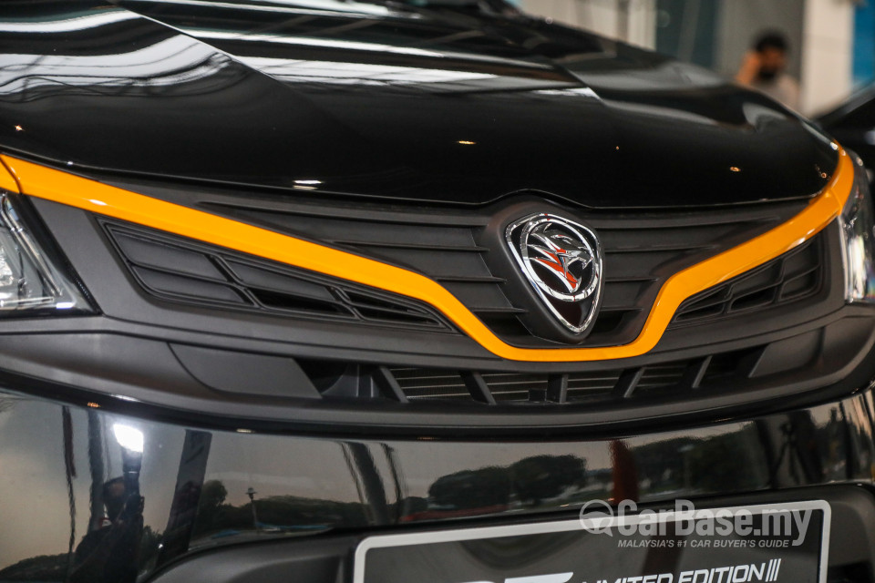 Proton Iriz P2-30A MC1 (2019) Exterior