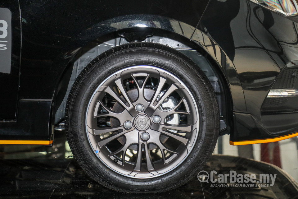 Proton Iriz P2-30A MC1 (2019) Exterior
