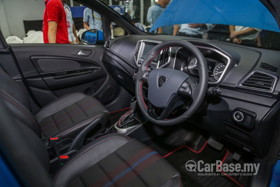 Proton Iriz P2-30A MC1 (2019) Interior