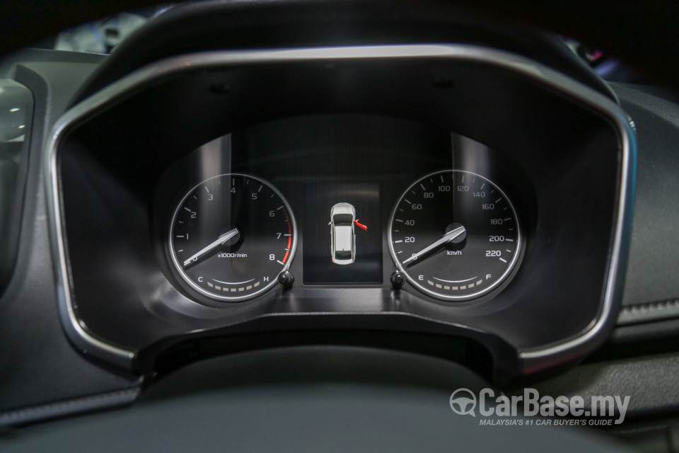 Proton Iriz P2-30A MC1 (2019) Interior