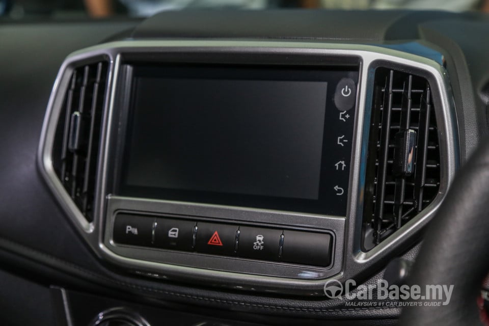 Proton Iriz P2-30A MC1 (2019) Interior