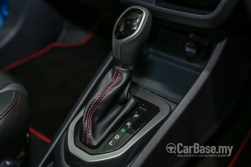 Proton Iriz P2-30A MC1 (2019) Interior