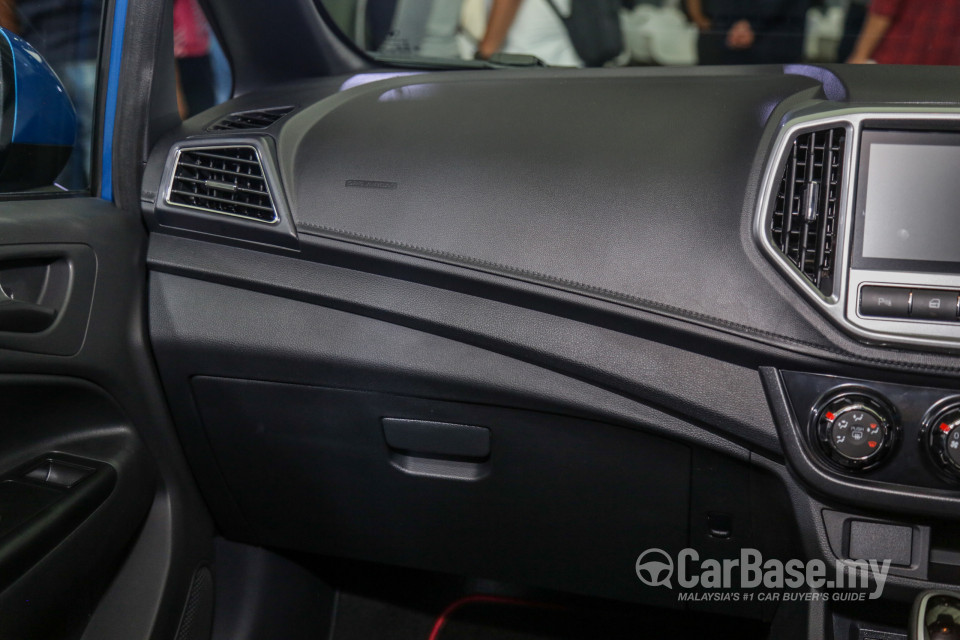 Proton Iriz P2-30A MC1 (2019) Interior