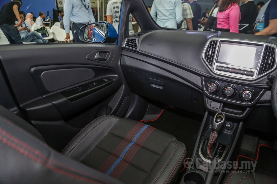 BMW i4 G26 (2022) Interior