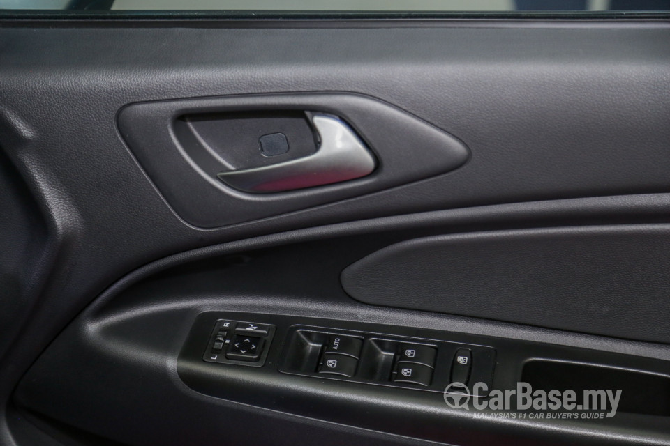 Proton Iriz P2-30A MC1 (2019) Interior