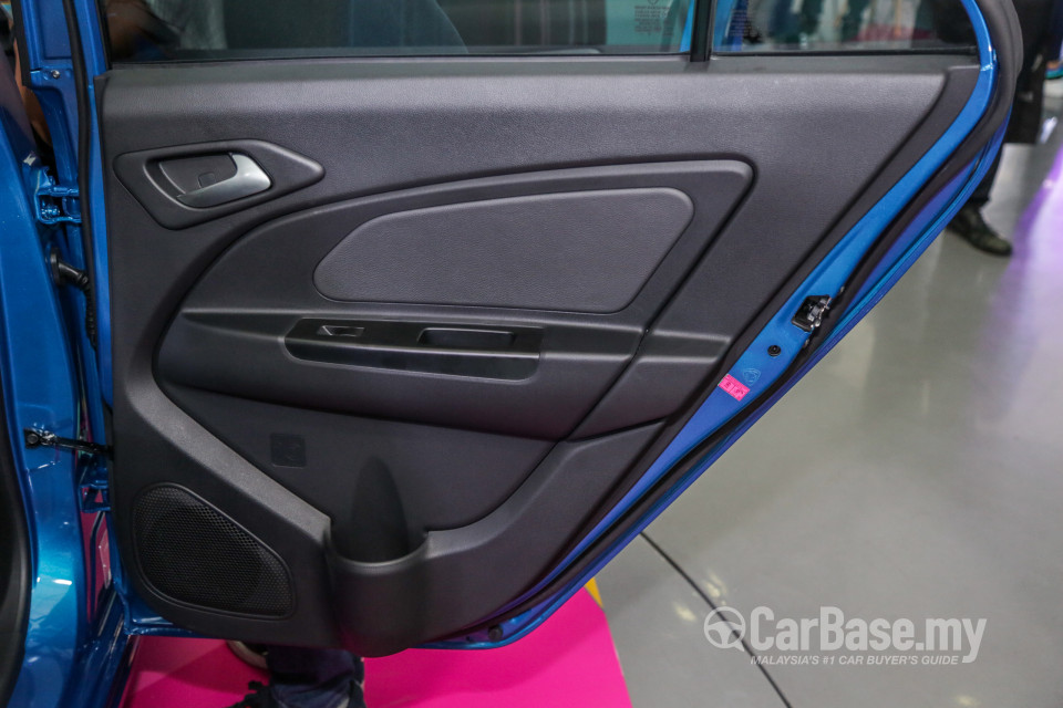 Proton Iriz P2-30A MC1 (2019) Interior