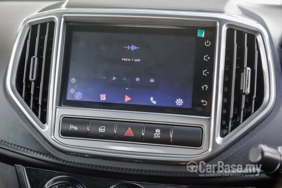 Proton Iriz P2-30A MC1 (2019) Interior