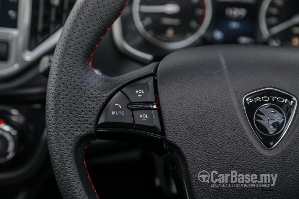Proton Iriz P2-30A MC1 (2019) Interior