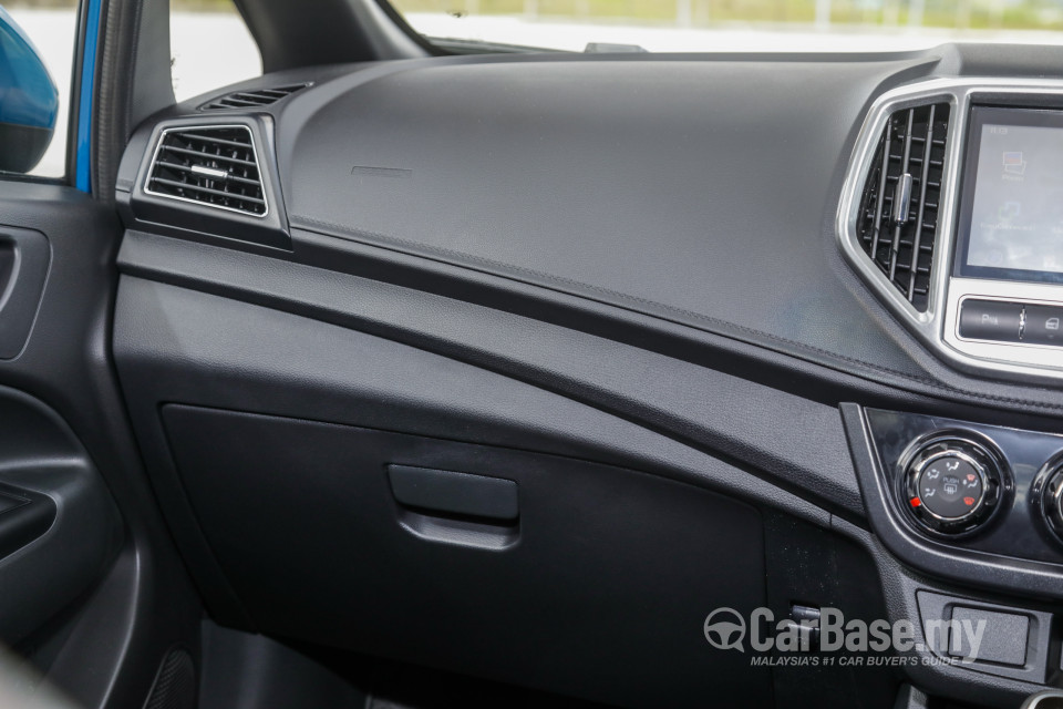 Proton Iriz P2-30A MC1 (2019) Interior
