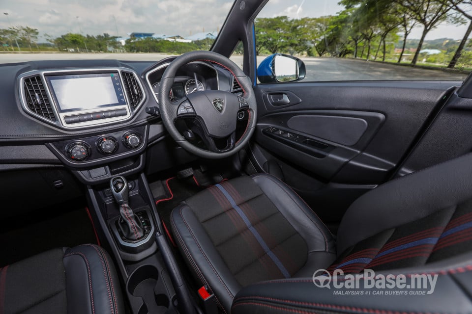 Proton Iriz P2-30A MC1 (2019) Interior