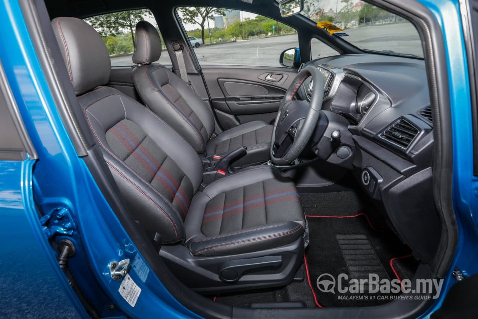 Proton Iriz P2-30A MC1 (2019) Interior