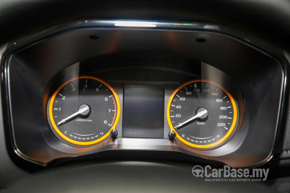 Proton Iriz P2-30A MC1 (2019) Interior