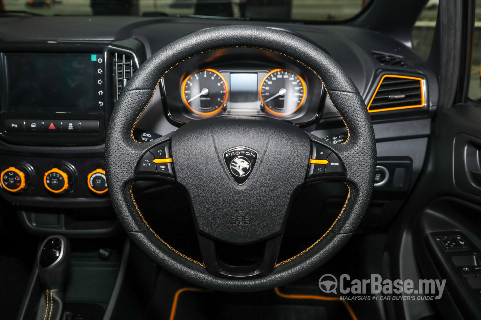 Proton Iriz P2-30A MC1 (2019) Interior