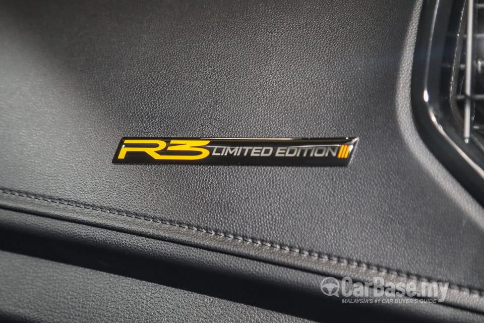 Proton Iriz P2-30A MC1 (2019) Interior