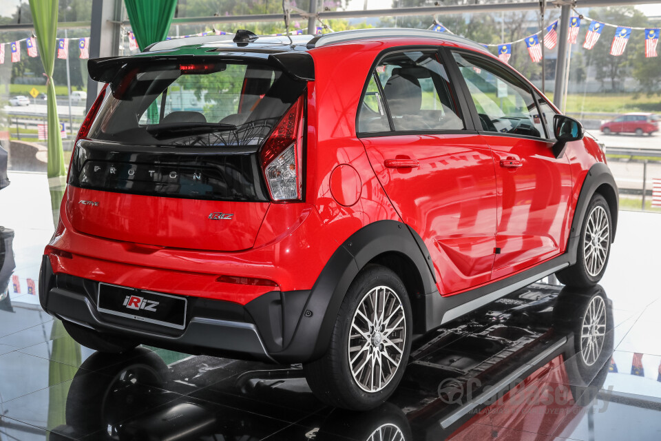 Proton Iriz P2-30A MC2 (2021) Exterior