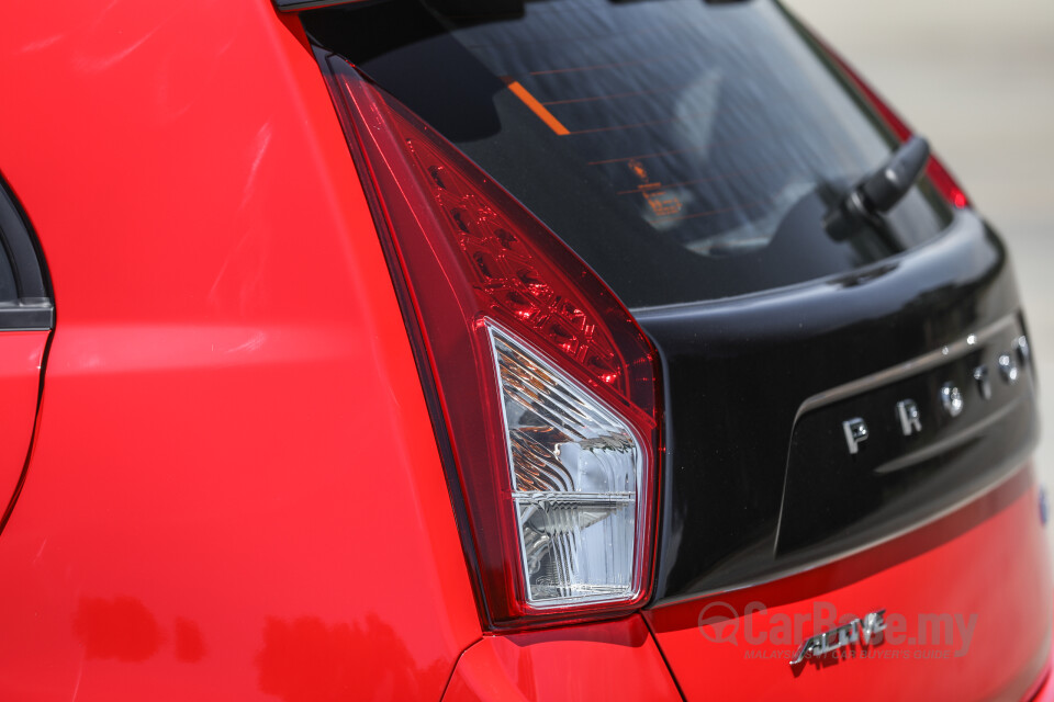 Proton Iriz P2-30A MC2 (2021) Exterior