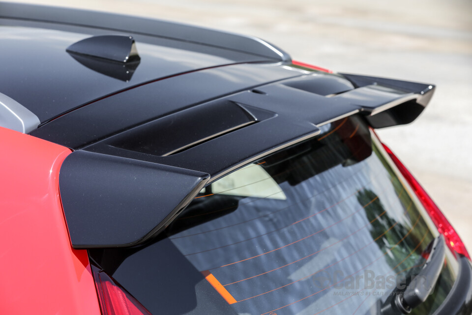 Proton Iriz P2-30A MC2 (2021) Exterior