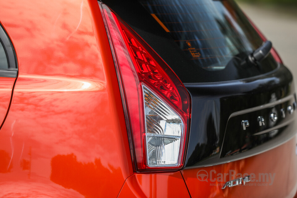 Proton Iriz P2-30A MC2 (2021) Exterior