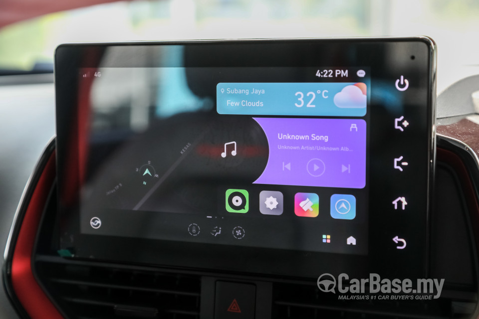 Proton Iriz P2-30A MC2 (2021) Interior