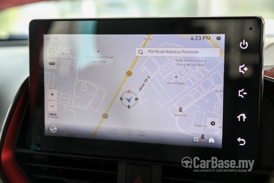 Proton Iriz P2-30A MC2 (2021) Interior