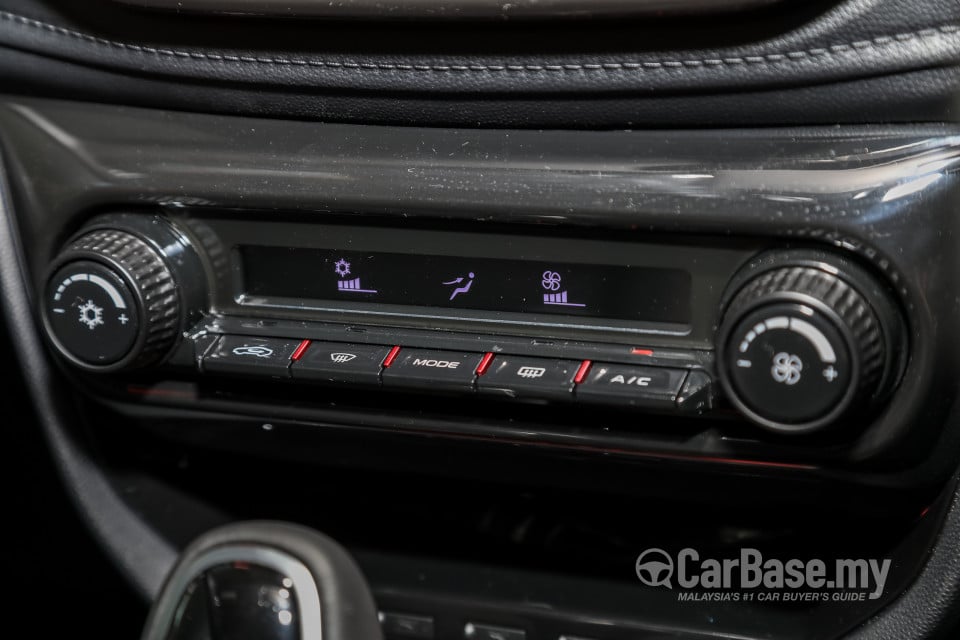 Proton Iriz P2-30A MC2 (2021) Interior