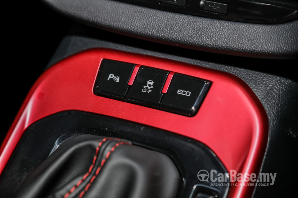 Proton Iriz P2-30A MC2 (2021) Interior