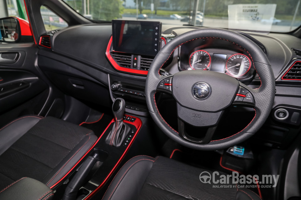 Proton Iriz P2-30A MC2 (2021) Interior