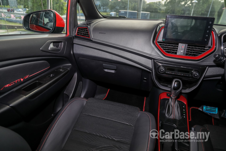 Proton Iriz P2-30A MC2 (2021) Interior