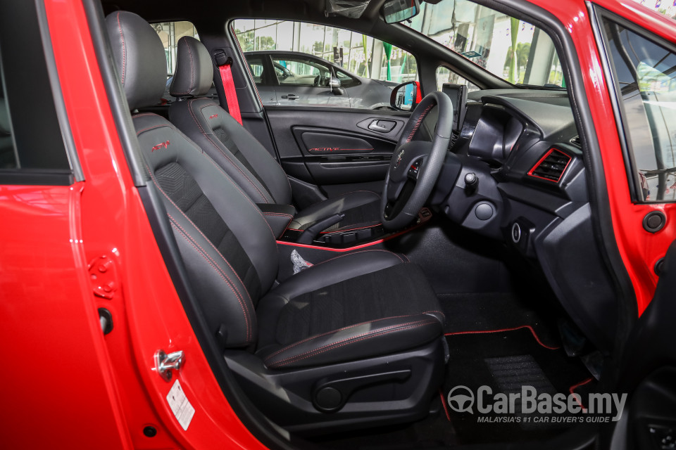 Proton Iriz P2-30A MC2 (2021) Interior