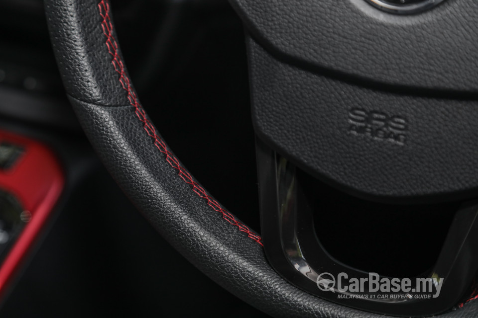 Proton Iriz P2-30A MC2 (2021) Interior