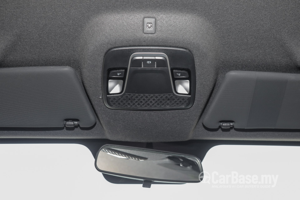 Proton Iriz P2-30A MC2 (2021) Interior