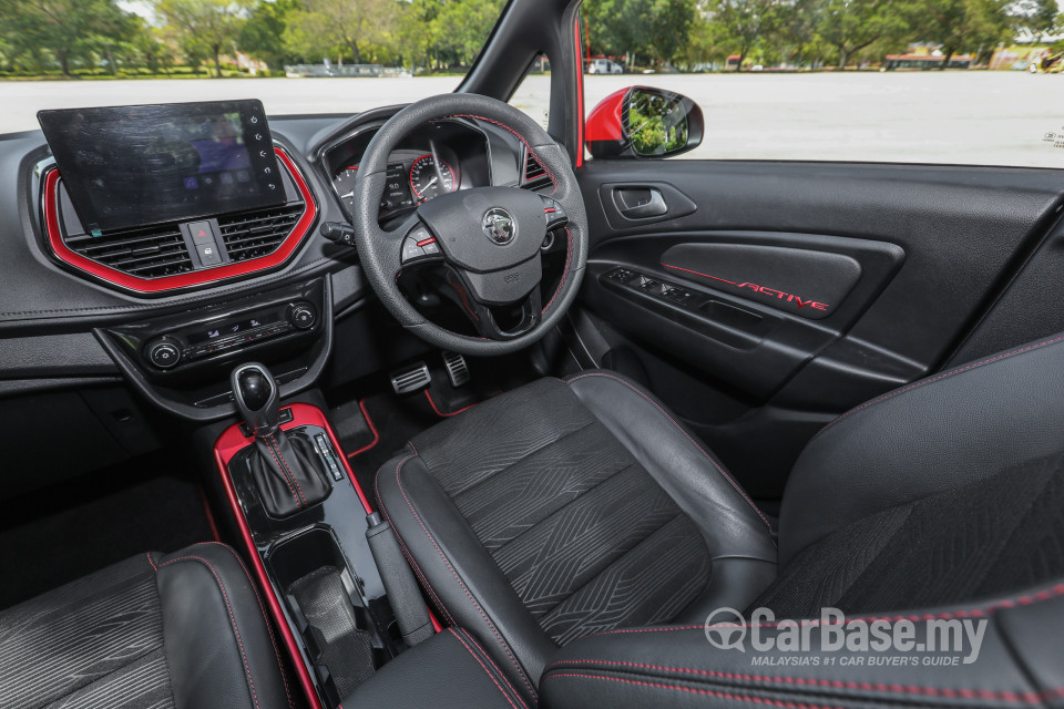 Proton Iriz P2-30A MC2 (2021) Interior