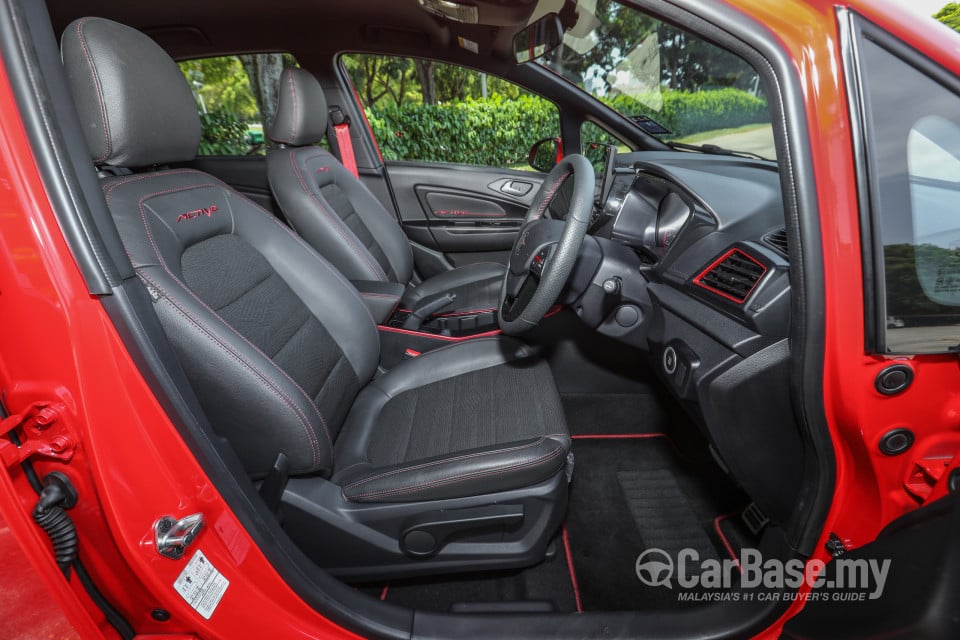 Proton Iriz P2-30A MC2 (2021) Interior