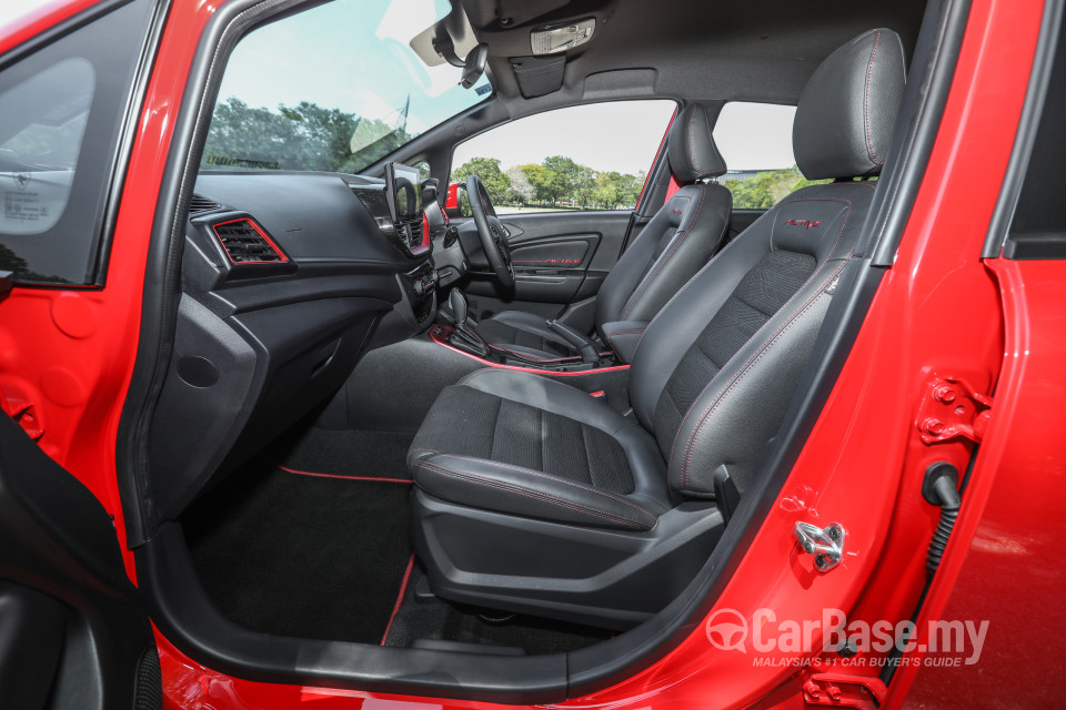 Proton Iriz P2-30A MC2 (2021) Interior