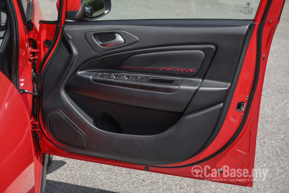 Proton Iriz P2-30A MC2 (2021) Interior