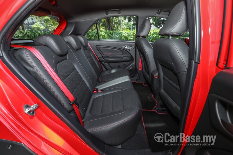 Proton Iriz P2-30A MC2 (2021) Interior