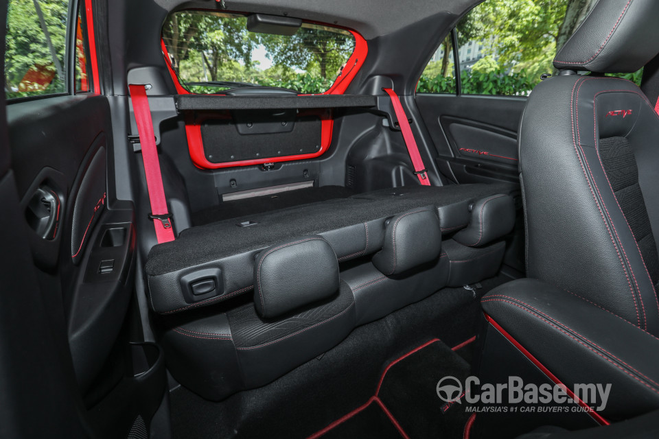 Proton Iriz P2-30A MC2 (2021) Interior