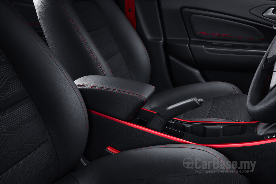 Proton Iriz P2-30A MC2 (2021) Interior