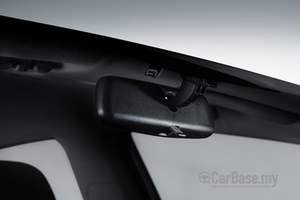 Proton Iriz P2-30A MC2 (2021) Interior