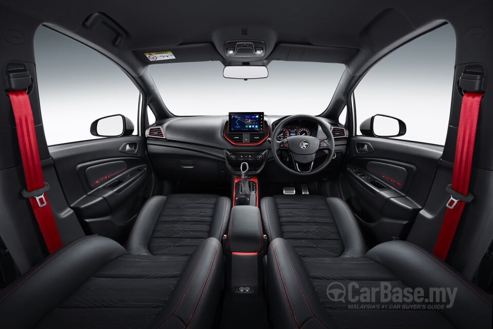 Proton Iriz P2-30A MC2 (2021) Interior