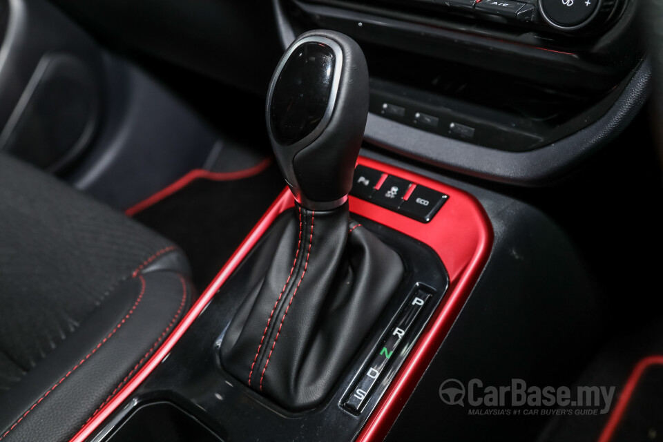 Proton Iriz P2-30A MC2 (2021) Interior